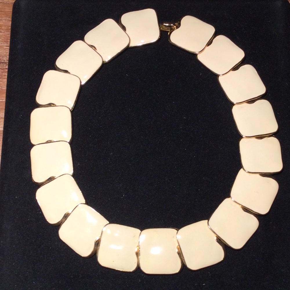 FASHION NECKLACE - Picture 2 of 4